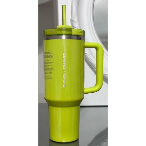 Stanley x Starbucks SUMMER 2024 LIME GREEN 40oz Tumbler - Picture 1 of 4